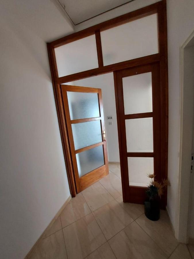 Apartments By The Sea Duce, Omis - 2731 Dugi Rat Exterior foto
