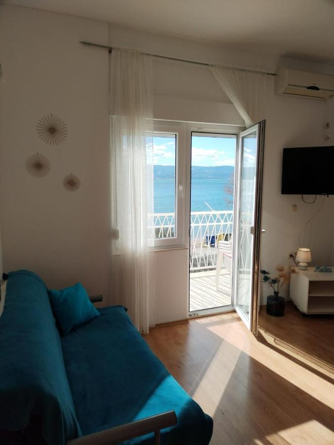 Apartments By The Sea Duce, Omis - 2731 Dugi Rat Exterior foto
