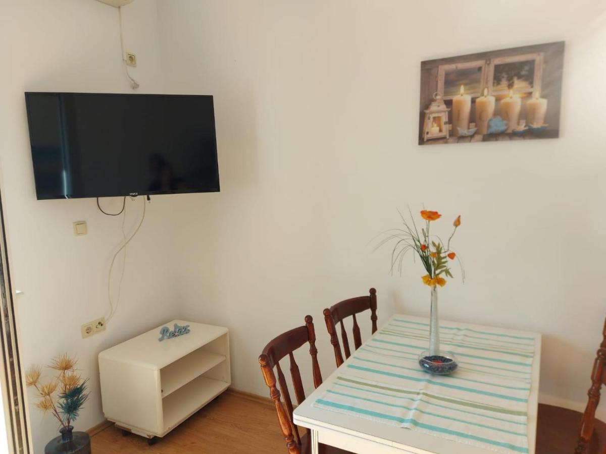 Apartments By The Sea Duce, Omis - 2731 Dugi Rat Exterior foto